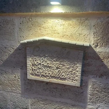 Casale Sofia E Mariagiulia Casa vacanze *